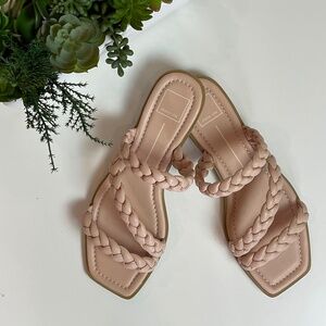 Dolce Vita Oman Sandals size 8.5